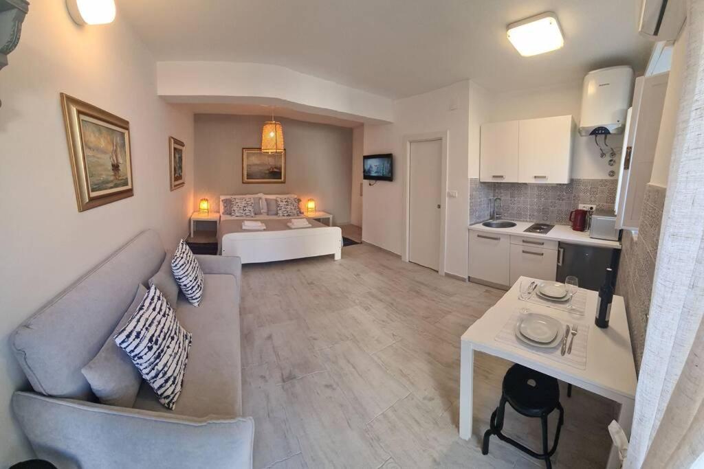 Studio Apartment Marella วิส ภายนอก รูปภาพ